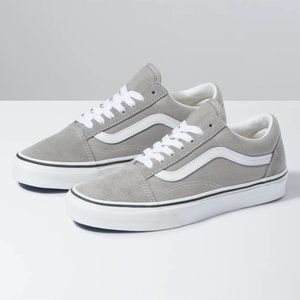 Old Skool Drizzle/True White Vans US WOMEN 6.0/U.S. MEN 4.5  - Brand New!
